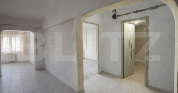 Garsoniera de vanzare, 33 mp, zona Cetate