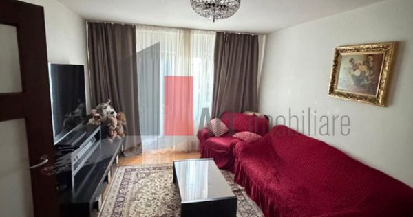 Apartament cu trei camere de vanzare-Crangasi-loc de parcare