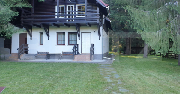 Casǎ de vacanțǎ, 7 camere, 160 mp, inchiriere regim hotel