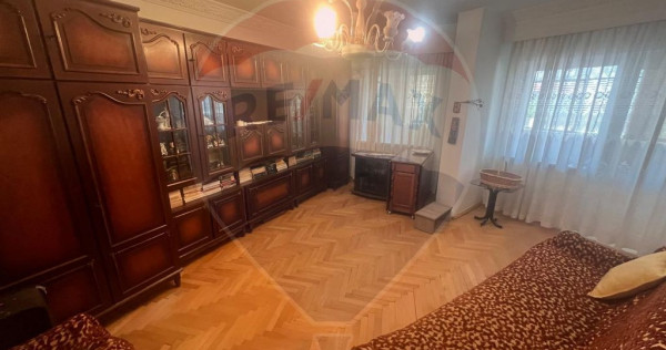 Apartament 3 camere &icirc;n zona Brailei