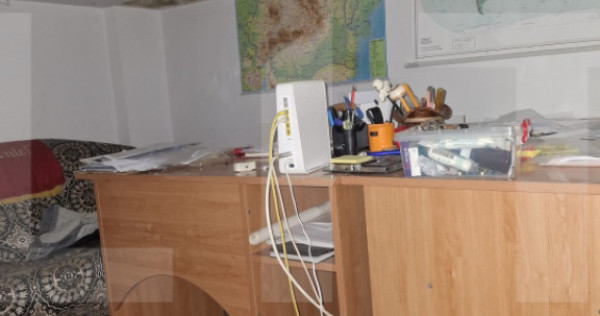Spațiu de 29 mp cu baie proprie &ndash; zona Romarta