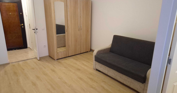 Garsoniera Tractorul-piata,renovata,43000 Euro