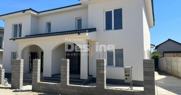 Casă tip duplex P+1 | sc. 140 mp | teren 250 mp | 2 parcăr