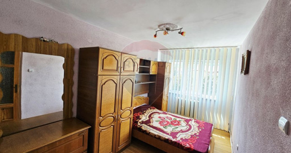 Apartament cu 4 camere de v&acirc;nzare &icirc;n zona Maratei