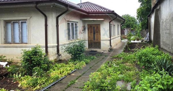Vanzare casă cu teren de strada Matei Basarab, Ramnicu S...