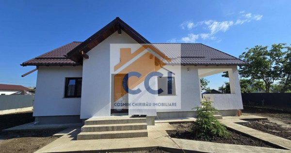 Casă Nouă Modernă de V&acirc;nzare &ndash;Sărata, Bacău,Confo...