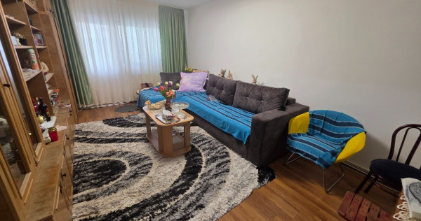 Apart. 3 camere Calarasi 4 , sup 71 mp