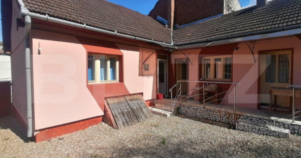 Casa 3 camere 1 bucatarie 1 baie 100 mp utili cu toate utili