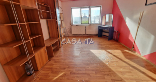 Apartament 3 camere ,situat &icirc;n Rovinari, Str. 22 Decembrie