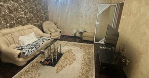 Apartament 4 camere de v&acirc;nzare &icirc;n Inel I | Mobilat și uti