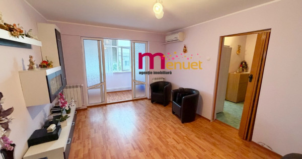 Apartament 3 camere,str.Eternitatii