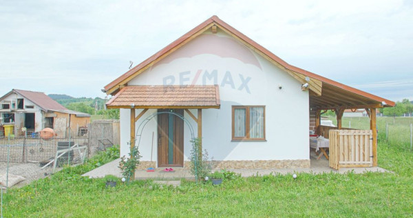 Casa de vacanta + Teren intravilan Acris | Vama Buzaului ...