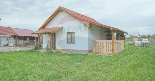 Casa de vacanta + Teren intravilan Acris | Vama Buzaului ...