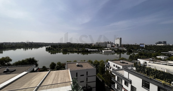 Penthouse spectaculos cu vedere spre lac