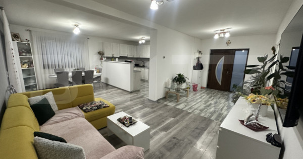 Casa plan parter, 137 mp utili, 557 mp teren, zona Păuleșt