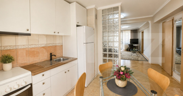 Apartament 3 camere, 70 mp, zona Aradului - Iulius Mall
