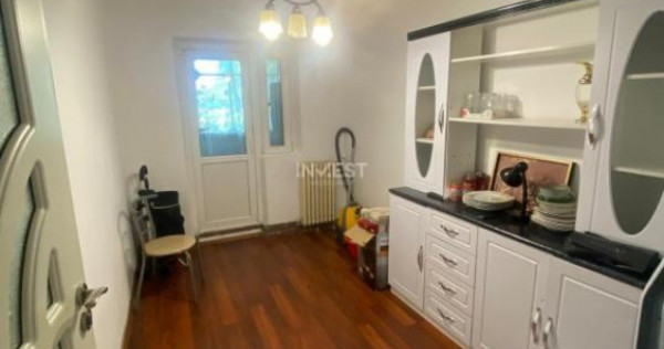 Apartament decomandat cu 4 camere si 2 băi - Nicolina 1