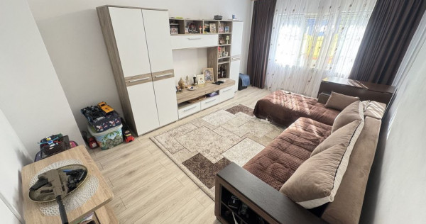 Apartament 3 camere zona Inel 2 Renovat cu Centrala