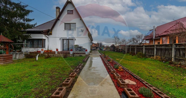 OPORTUNITATEI CASĂ modernă | 238mp utili și teren intr...