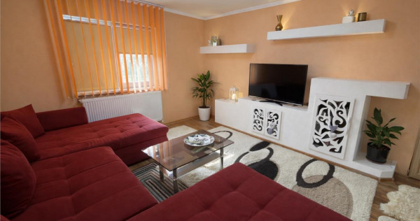 Casa 3 camere garsoniera separata, curte, gradina, anexe, C
