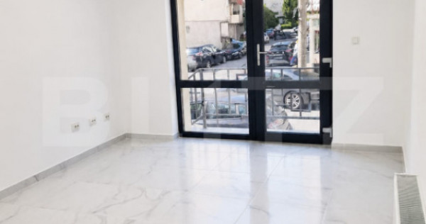 Apartament 3 camere, parter &icirc;nalt, finisat