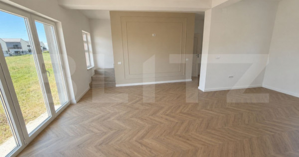 Apartament 3 camere, 2 bai, curte proprie, zona Panduri
