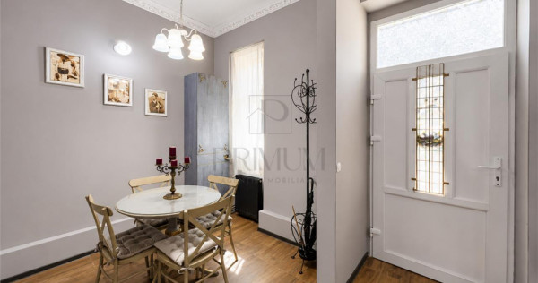 Piata Sfanta Maria, apartament 2 camere, cladire istorica