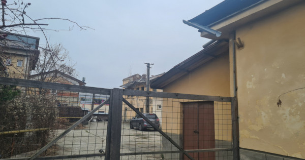 Teren pentru investiție la drum național