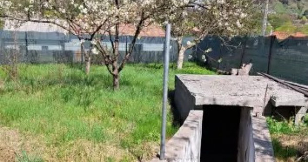 Casă de v&acirc;nzare &icirc;n Lunca Bradului