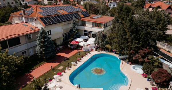 Resedinta premium| Teren de tenis | Piscină &icirc;ncălzită |