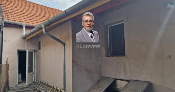 Resita Casa Zona Catedrala Muncitoresc
