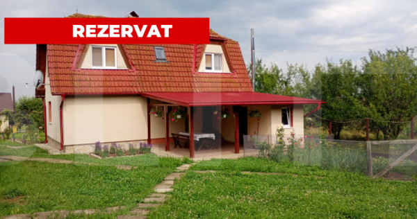 Casă familială cu curte și grădină, sat Mărcus, com. D