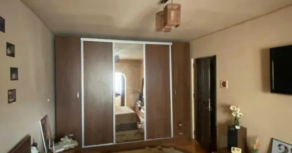 Apartament 3 camere, 65 mp, etaj 3, complet mobilat și util