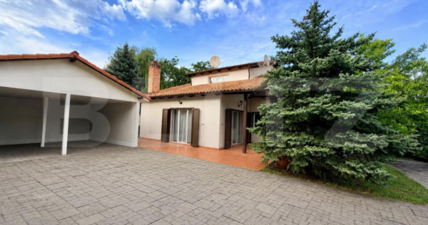 Casa 5 dormitoare, 300 mp, subsol, teren 2026 mp, zona Cetat