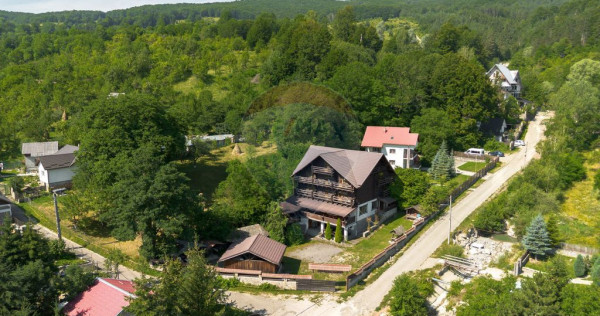 Cabană turistică, 12 camere cu restaurant, bucătărie ...