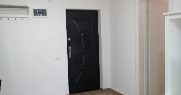 De vanzare garsoniera decomandata Militari residence