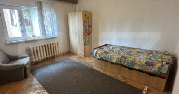 Apartament cu 3 camere decomandate, 76,5 mp, 2 băi in Manas