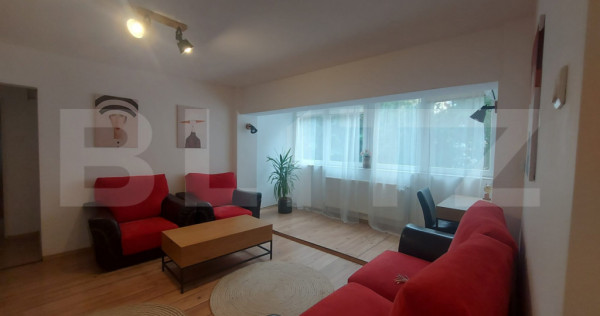 Apartament cu 3 camere, 65mp, zona Careiului