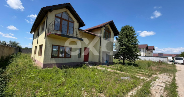 Casa spatioasa cu 5 dormitoare, Teren 1000mp, Butimanu -Ungu