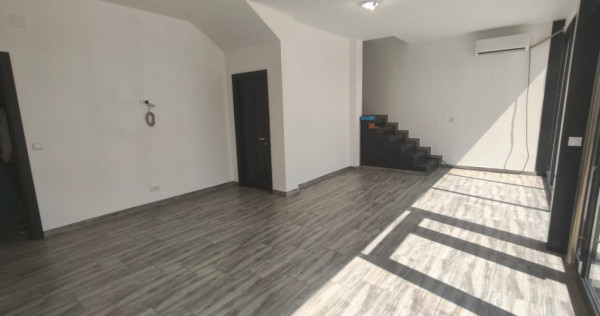 Spațiu industrial/comercial de &icirc;nchiriat, 1.590 m2, hală