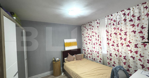 Apartament cu 2 camere, 51 mp, etaj intermediar, zona Mercur