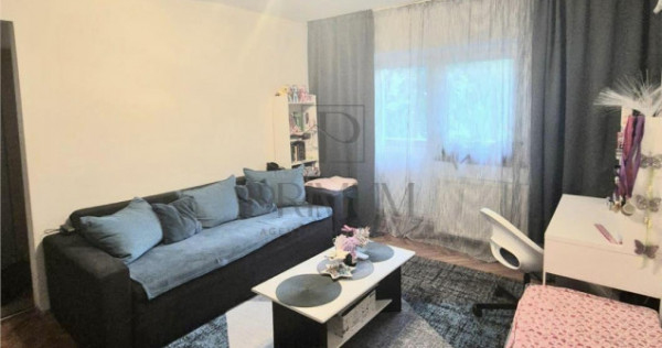 Dambovita, apartament 2 camere, etaj 2, bloc izolat