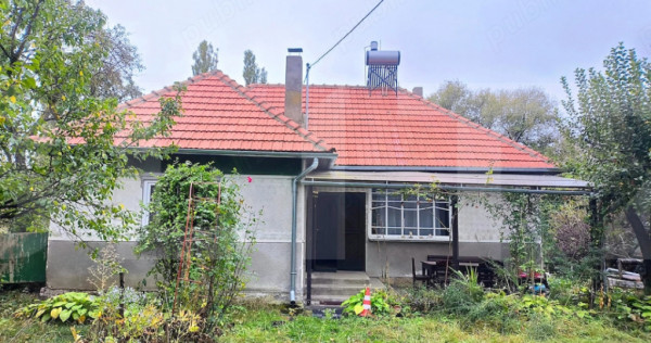 Casă tradițională din lemn &ndash; refugiul perfect &icirc;ntr-o o