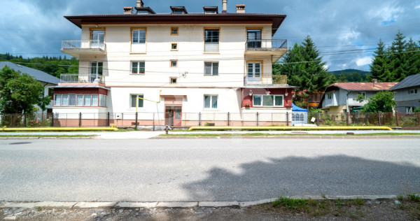 Garsoniera de renovat in centrul statiunii Azuga