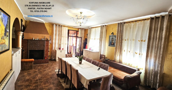 Casa cu livada,piscina si teren 1600 mp,Piatra Neamt-zona Ciritei