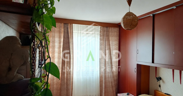 Ap 4 camere |Balcon |Zona Manastur-Par&acirc;ng/McDonald&rsquo;s/Petr