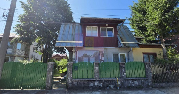Vila de vanzare cu 4 camere in Breaza
