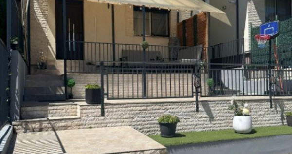 Casa tip duplex - Cartier Trivale - mobilată și utilat?...