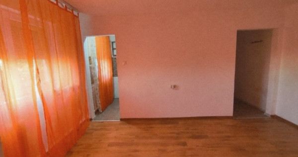 COMISION 0% Apartament cu 2 camere de vanzare in Arad, zona