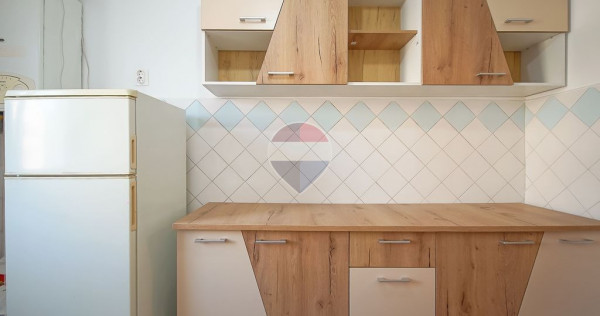 Comision 0 %! Apartament cu 2 camere de v&acirc;nzare, etaj 1,...